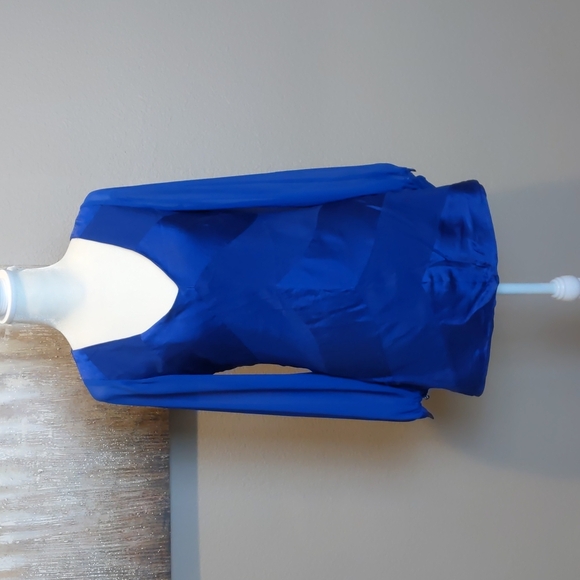 Guess by Marciano Dresses & Skirts - Guess by Marciano blue v-neck dress with sheer sleeves.